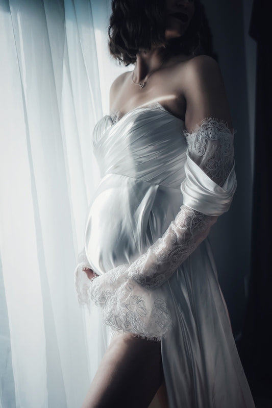 Lucy Maternity Rental Gown