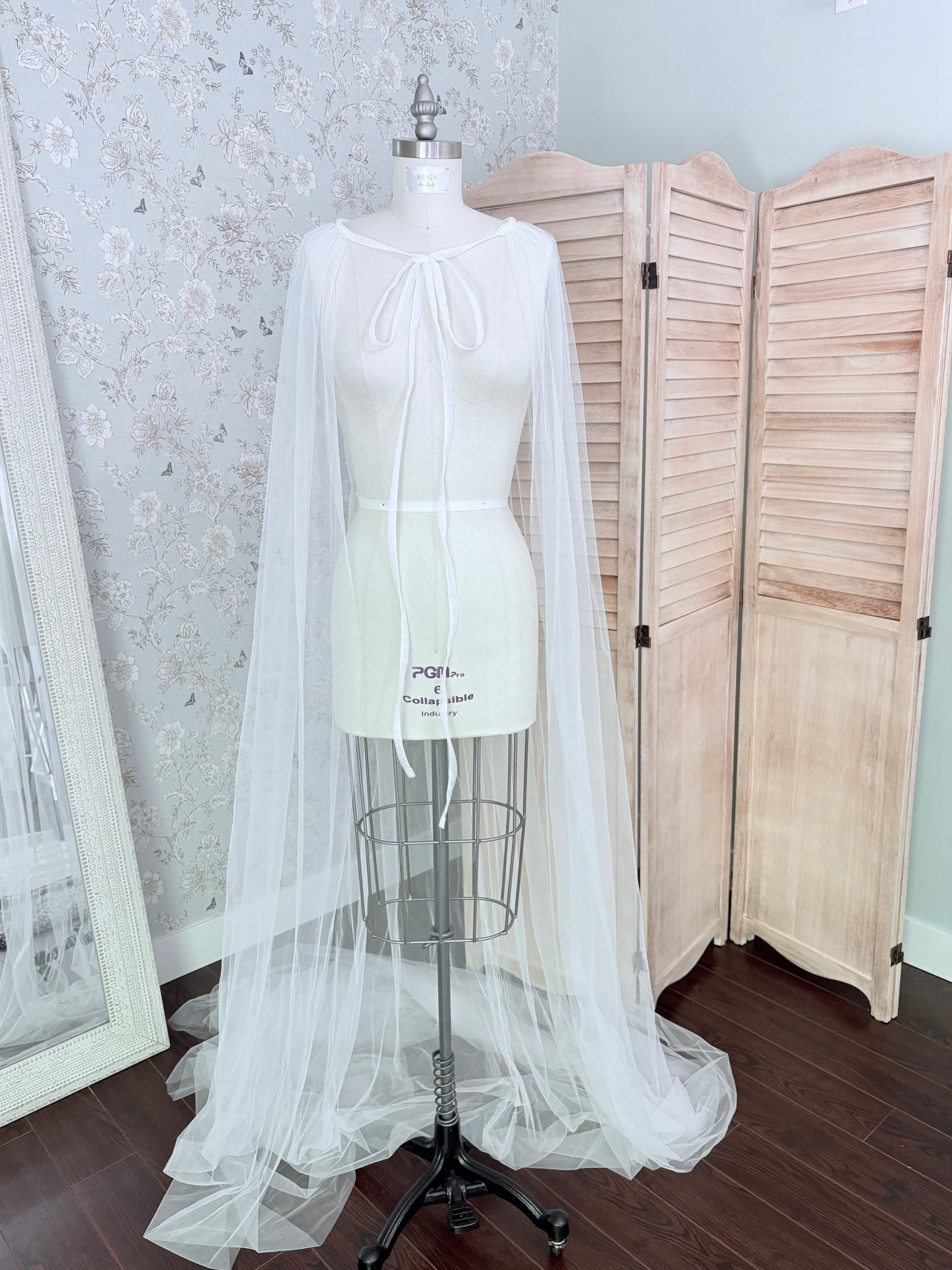 Beaded Collar Cape Veil