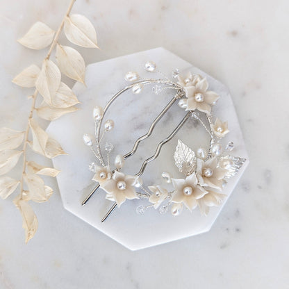 EMERSON Round Floral Vine Hair Pin