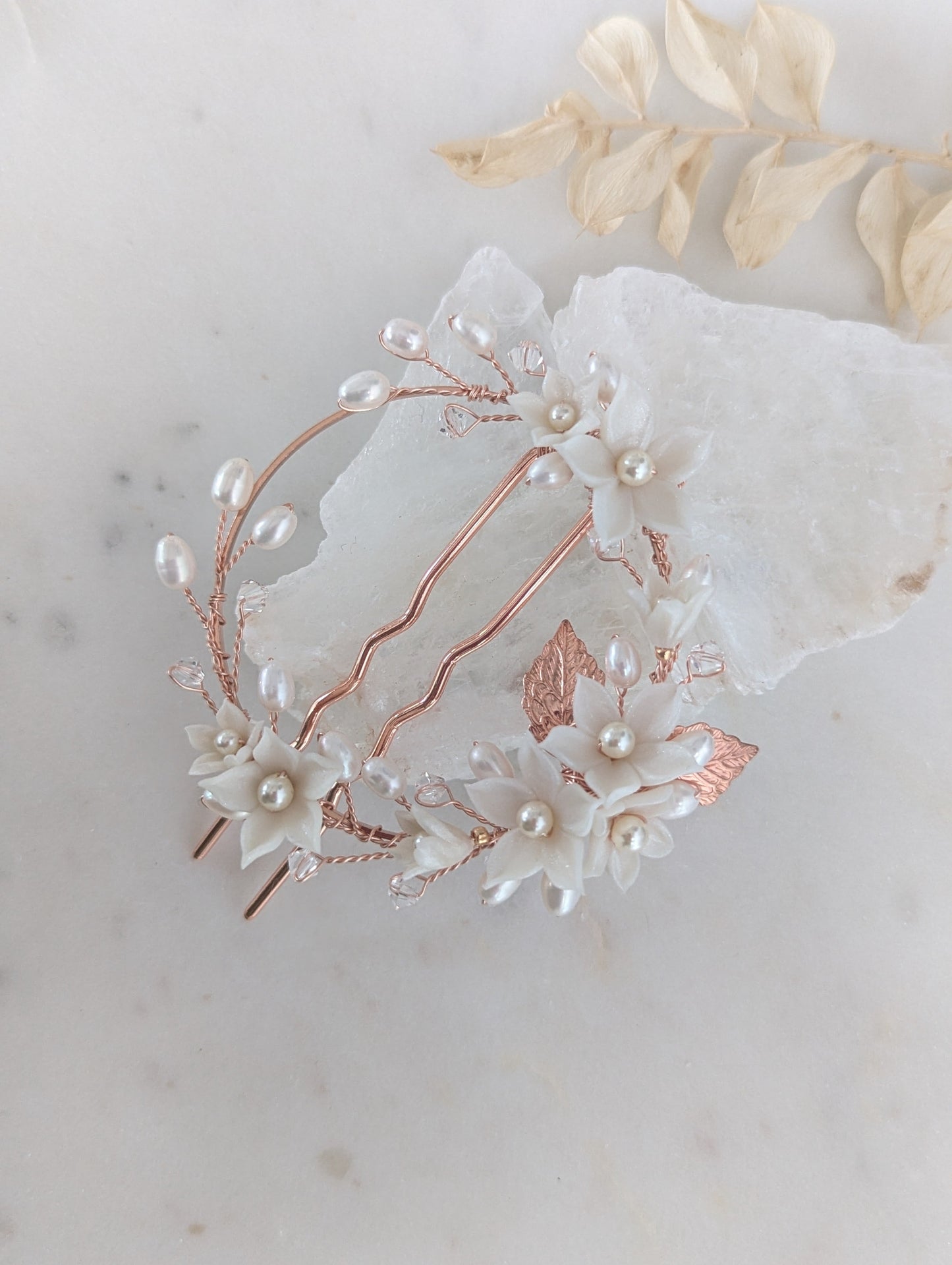 EMERSON Round Floral Vine Hair Pin