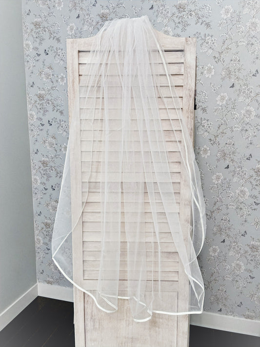 Simple Single-Tier Ribbon Wedding Veil image 0