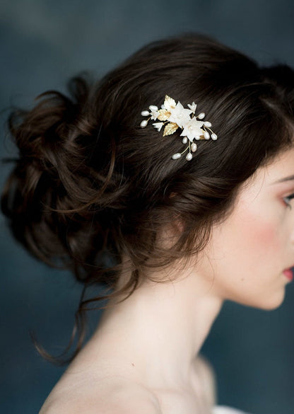 LILA Flower & Pearl Bridal Hair Comb